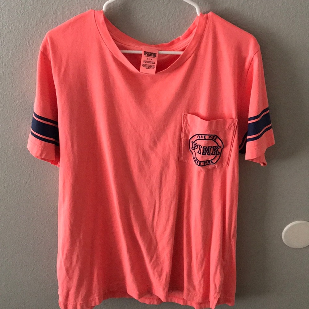 VS PINK pocket tee